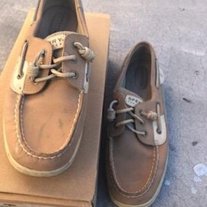 Sperry boat shoes